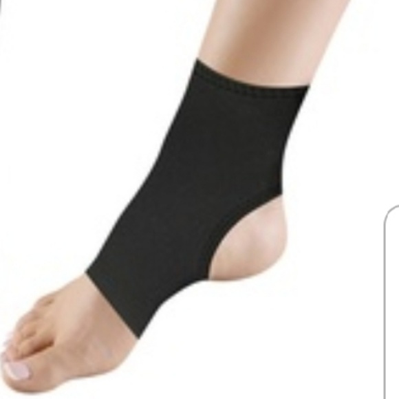 New Copper Infused Compression Ankle Sleeve Brace - Picture 1 of 2
